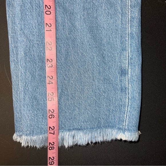 Levi’s Jeans Women 27 Wedgie Straight High Rise Distressed button Fly raw hem  A - Picture 9 of 13